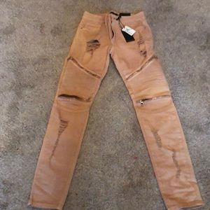 Never before seen skinny jeans